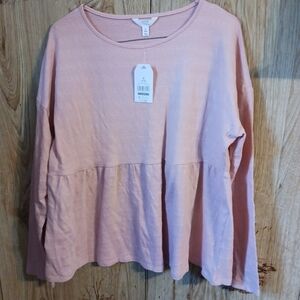 Nwt Time and True Long Sleeve Peplum Scoop Kneck Top